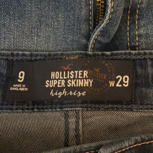 Hollister dark wash jeans - Picture 5 of 5